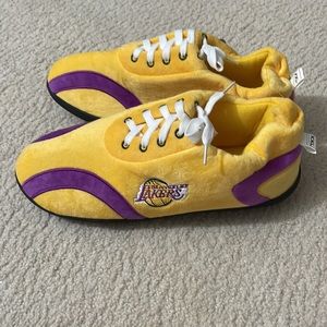 Laker slippers brand new